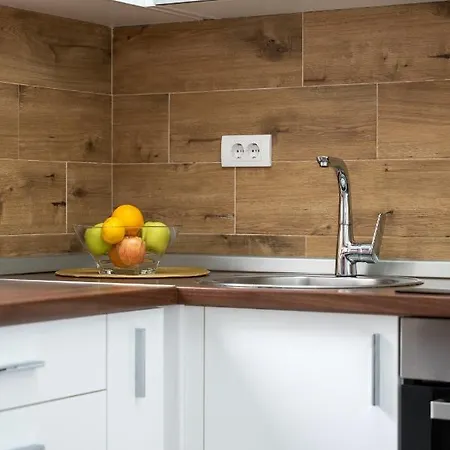 Gacanovic Lux * زلاتيبور