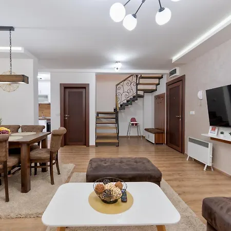 Gacanovic Lux * زلاتيبور