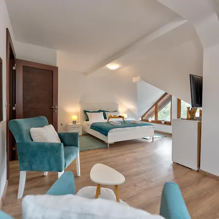 Gacanovic Lux شقة *