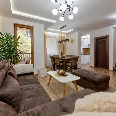 Gacanovic Lux شقة