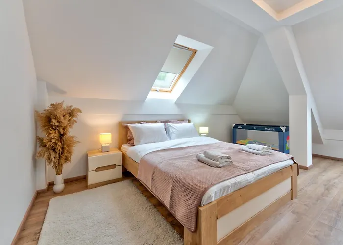 Gacanovic Lux * 즐라티보